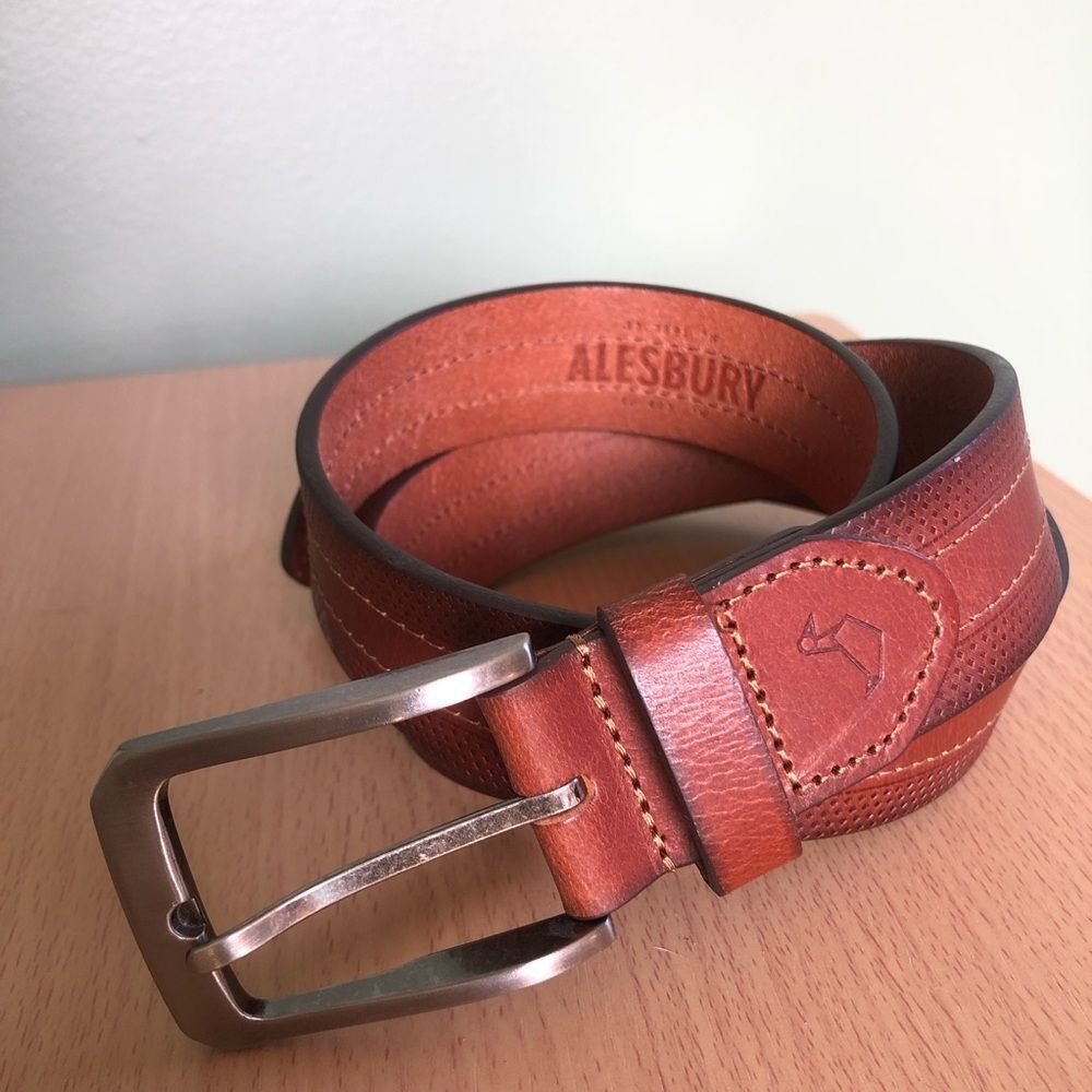 Alesbury Chestnut Leather Belt with Brushed Metal Buckle (34)